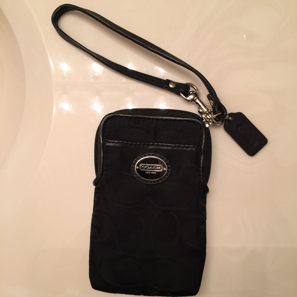 ❤️Coach mini case attachment❤️